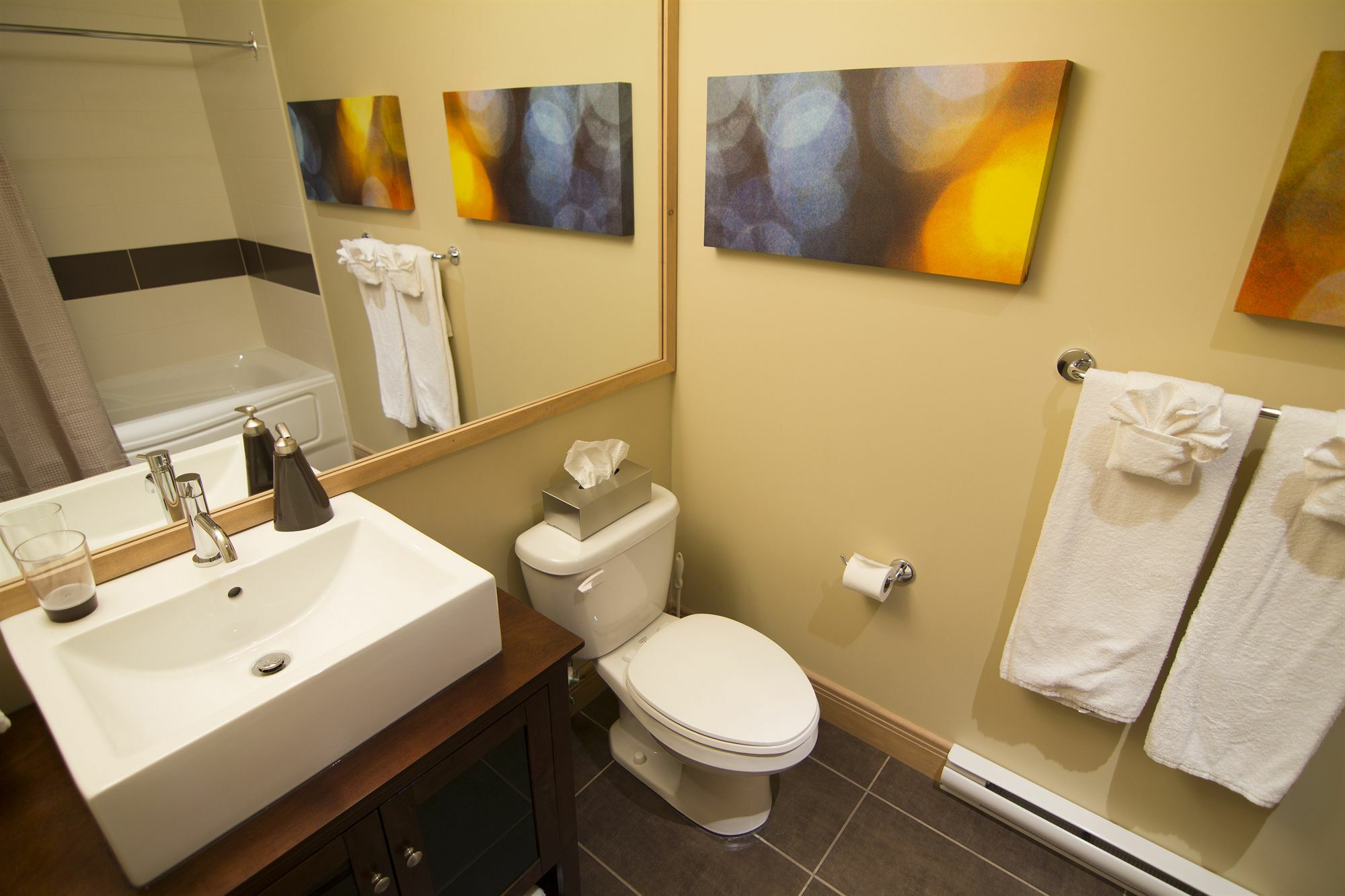 Suites De La Gare - Location Adp モントランブラン エクステリア 写真