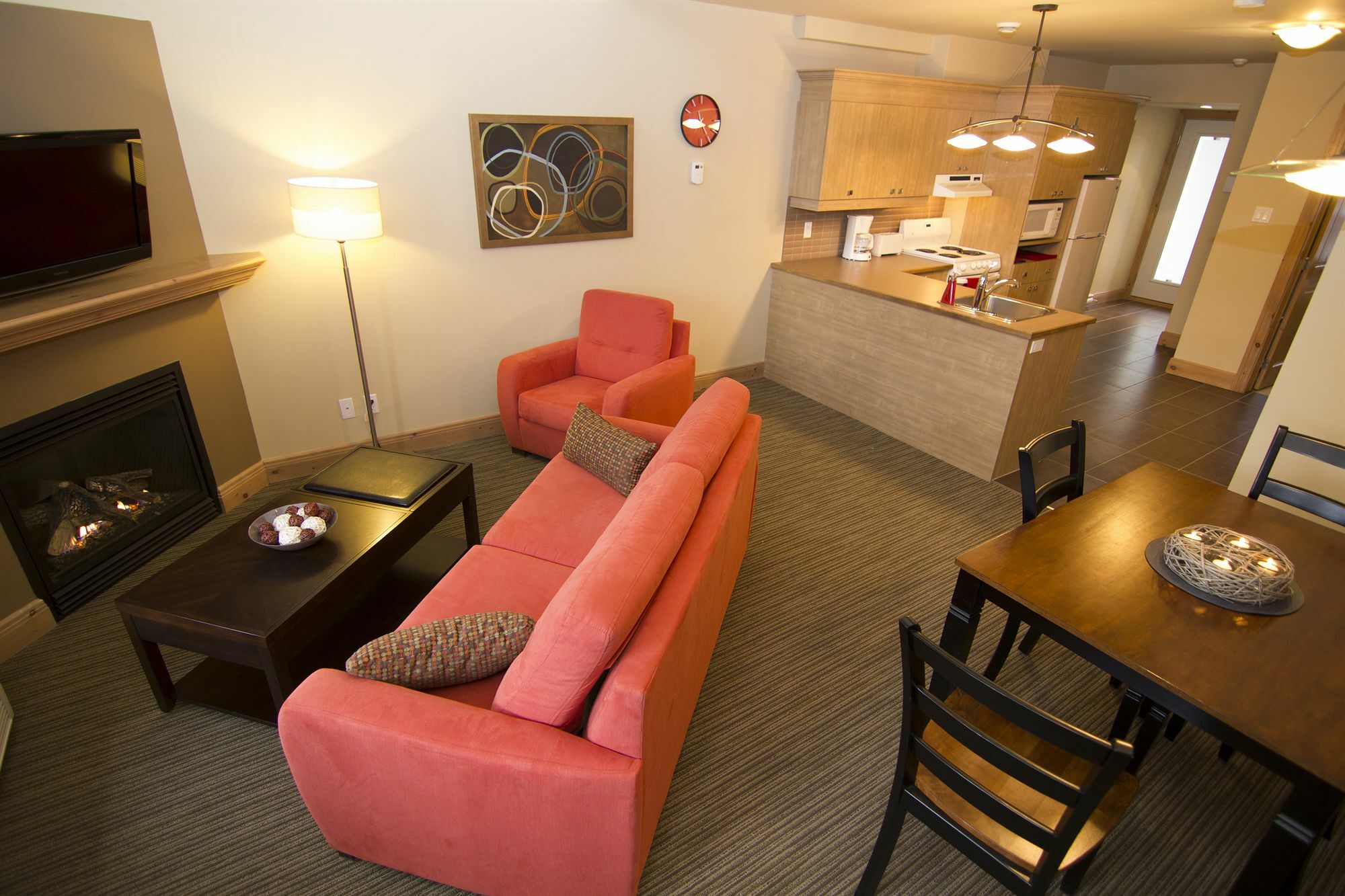 Suites De La Gare - Location Adp モントランブラン エクステリア 写真